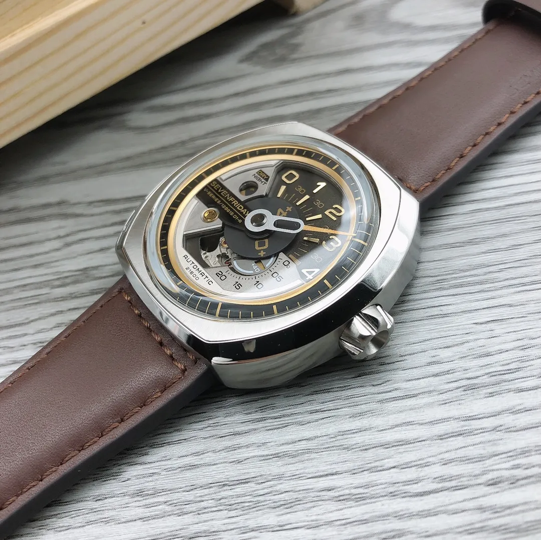 【Tmall Authentic Product】💰1720! Seven Friday 🎮Novel design, using a disc instead of an hour hand, well-proportioned Model: SF-V2/01 With true NFC Size: 47*13mm 🎮Movement: Japanese Citizen Miyota82S7 mechanical movement with 24-hour indicator dial, clear day and night display